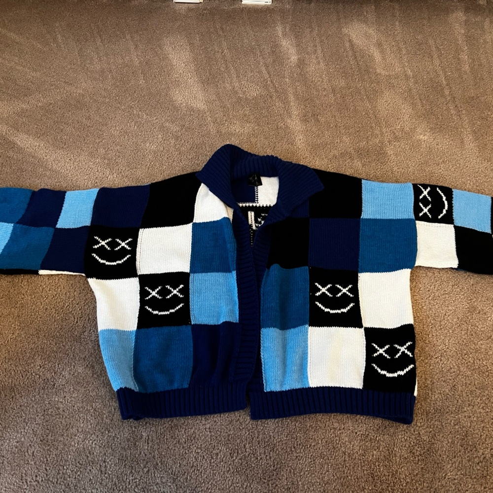 Walls Louis Tomlinson Sweater